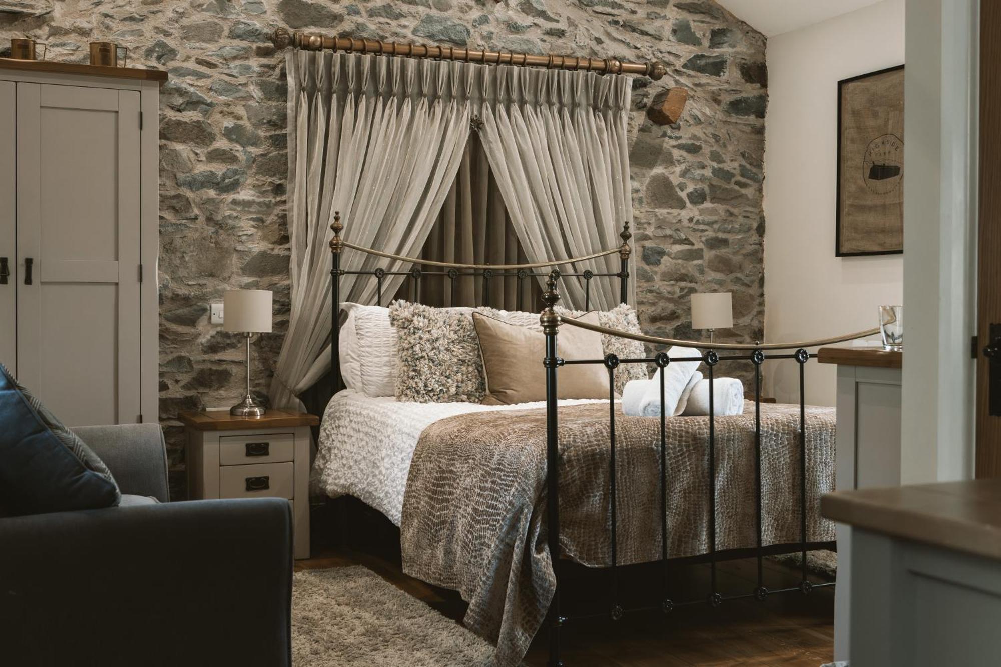 Highside Farm Bed & Breakfast 4*